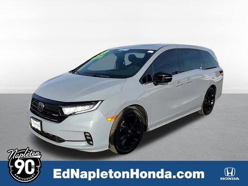 Used 2023 Honda Odyssey Sport image 1