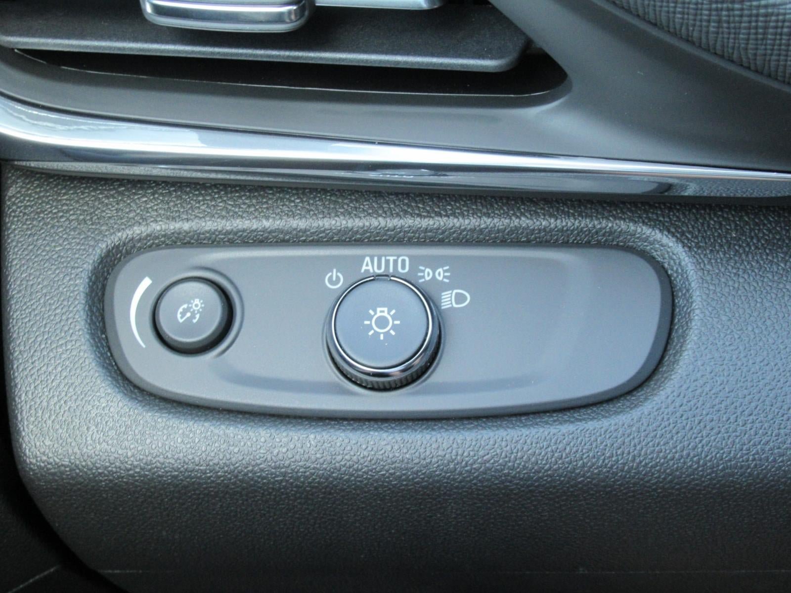 New 2026 Buick Envista Preferred w/ Convenience I Package FWD image 21