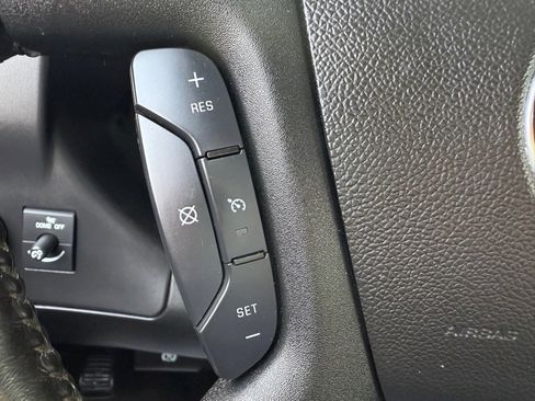 Used 2020 Chevrolet Express 2500 w/ Driver Convenience Package image 20