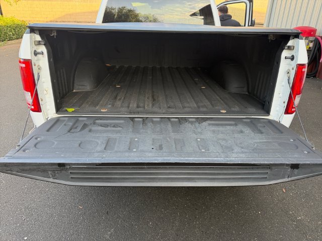 Used 2015 Ford F150 XLT AWD/4WD image 22