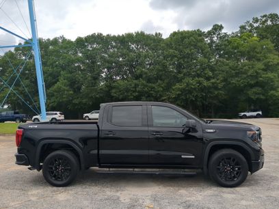 Used 2025 GMC Sierra 1500 Elevation