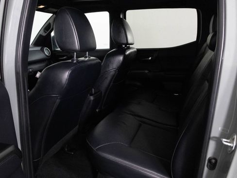 Used 2023 Toyota Tacoma TRD Sport w/ TRD Premium Sport Package image 31