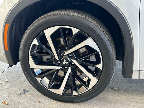 Used 2022 Mitsubishi Outlander SEL FWD image 24