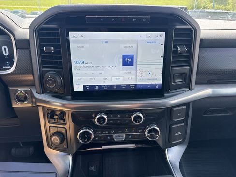 Used 2022 Ford F150 Raptor w/ Equipment Group 801A High AWD/4WD image 3