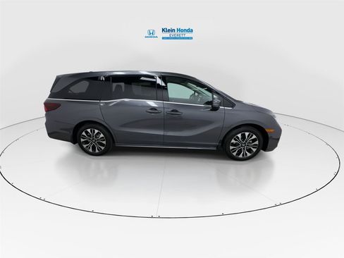 New 2026 Honda Odyssey Elite image 3