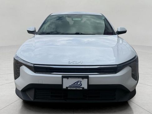 Certified 2025 Kia K4 FWD image 45