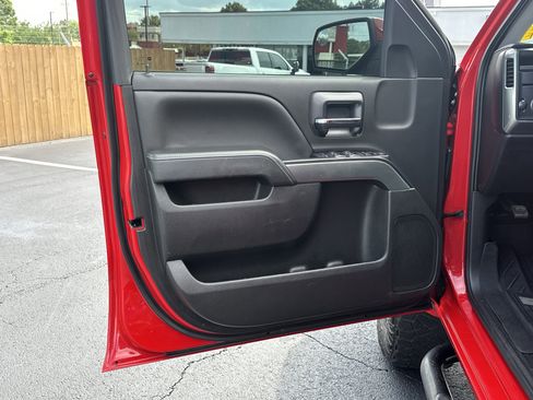 Used 2018 Chevrolet Silverado 1500 LT RWD image 10