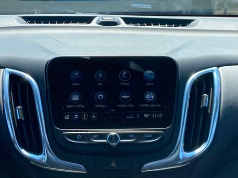 Used 2019 Chevrolet Equinox LT w/ Sun & Navigation Package AWD/4WD image 18