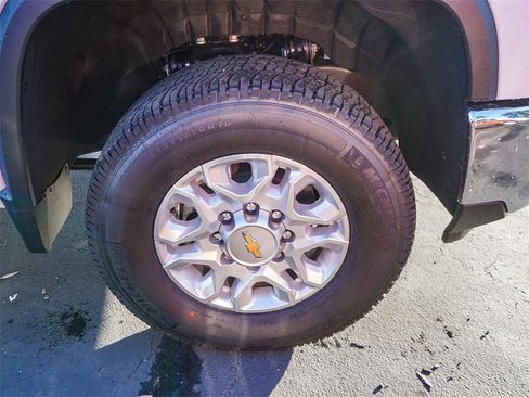 New 2026 Chevrolet Silverado 3500 LTZ w/ LTZ Premium Package image 9