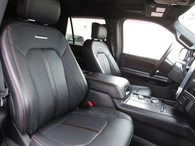 Used 2023 Ford Expedition Platinum AWD/4WD image 19