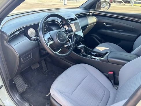 Used 2023 Hyundai Santa Cruz SEL Premium AWD/4WD image 8
