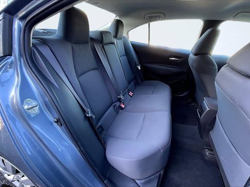 Used 2020 Toyota Corolla LE image 27