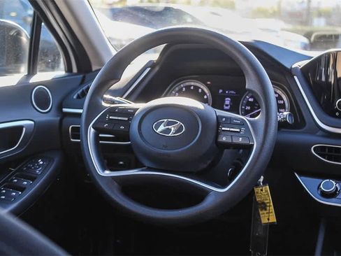 Certified 2023 Hyundai Sonata SE image 18