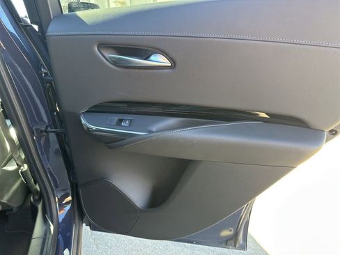 Certified 2024 Cadillac XT4 Luxury w/ Cold Weather Package image 37