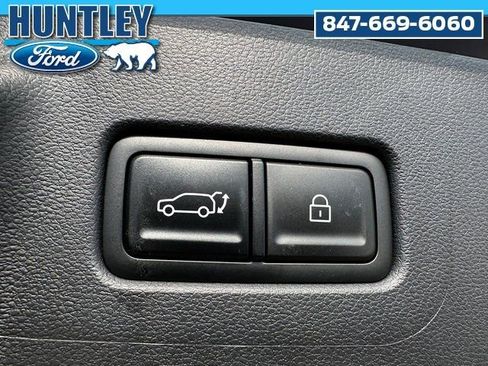 Used 2025 Hyundai Santa Fe Calligraphy image 18