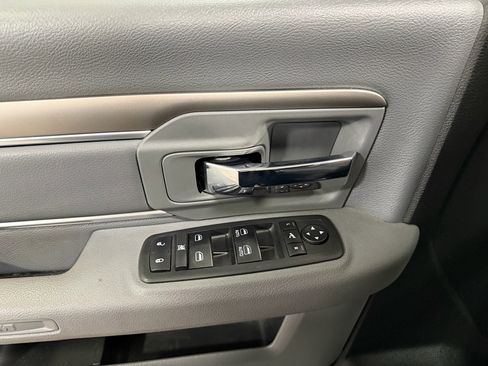 Used 2018 RAM 3500 Big Horn image 11