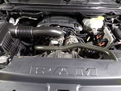 Used 2021 RAM 1500 Big Horn AWD/4WD image 11