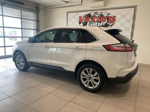 Used 2023 Ford Edge Titanium w/ Equipment Group 301A AWD/4WD image 2