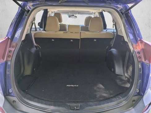 Used 2014 Toyota RAV4 XLE AWD/4WD image 6