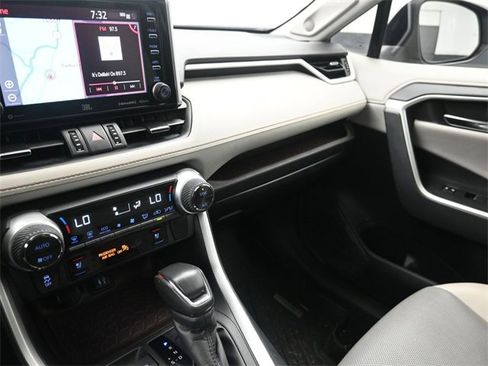 Used 2019 Toyota RAV4 Limited w/ Cold Weather Package image 31