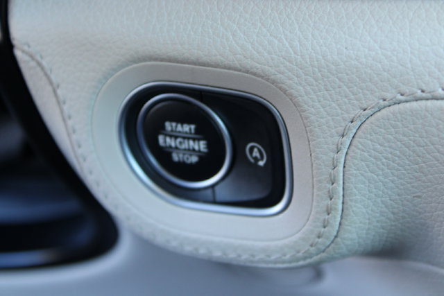 Used 2024 Mercedes-Benz GLS 450 4MATIC image 26
