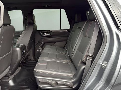 Used 2022 Chevrolet Tahoe RST AWD/4WD image 15