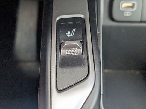 Used 2023 Kia Sorento S w/ Panoramic Sunroof Package AWD/4WD image 21