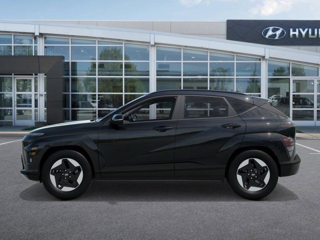 New 2025 Hyundai Kona SEL FWD image 3