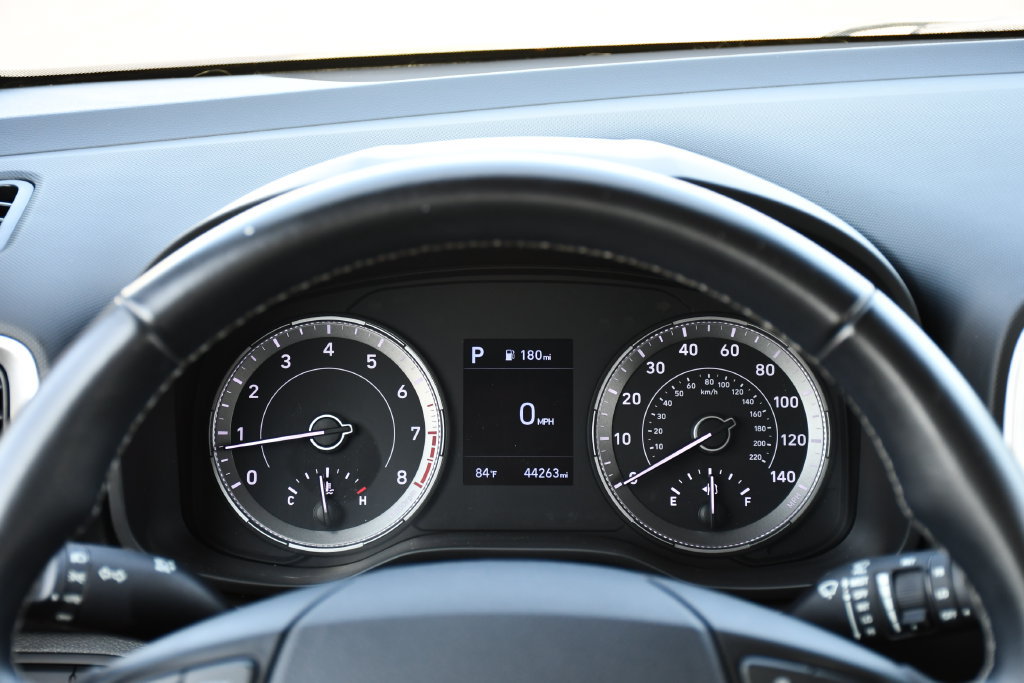 Used 2022 Hyundai Venue SEL FWD image 26