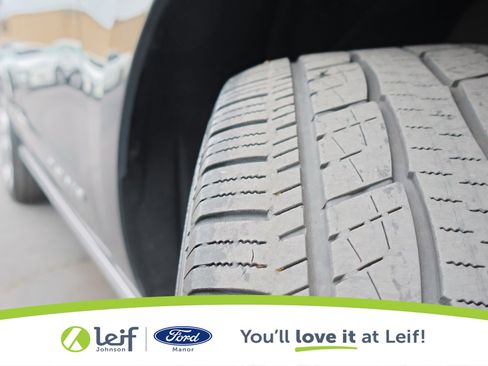 Used 2023 Ford Expedition Platinum image 10