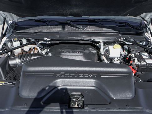 Used 2022 RAM 2500 Tradesman AWD/4WD image 13