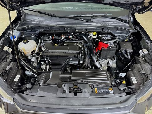 Used 2025 Ford Escape Platinum image 25