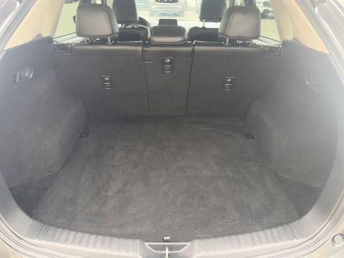 Used 2018 MAZDA CX-5 Touring w/ Preferred Equipment Package image 8