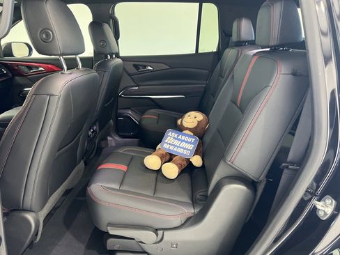 Used 2024 Chevrolet Traverse RS image 22