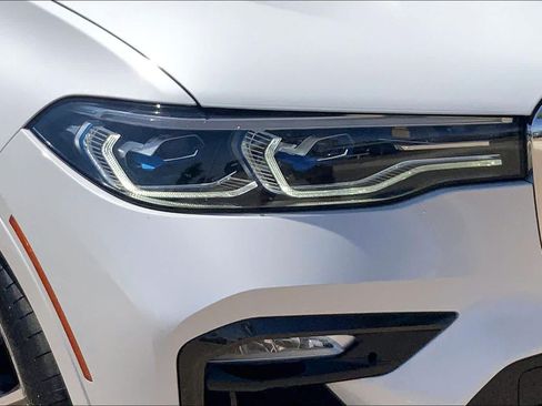 Used 2019 BMW X7 xDrive50i w/ M Sport Package AWD/4WD image 27