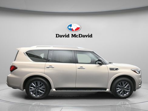 Used 2023 INFINITI QX80 Premium Select w/ All-Season Package image 22