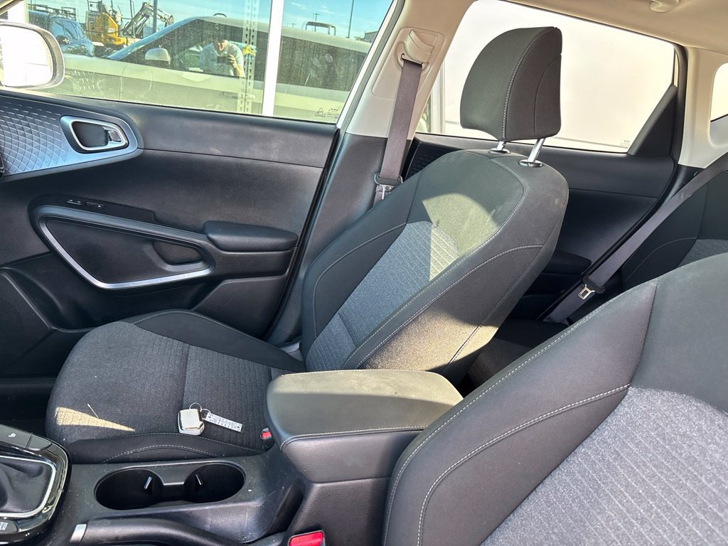 Certified 2023 Kia Soul EX FWD image 16