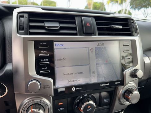 Used 2021 Toyota 4Runner SR5 Premium w/ Moonroof Package AWD/4WD image 50