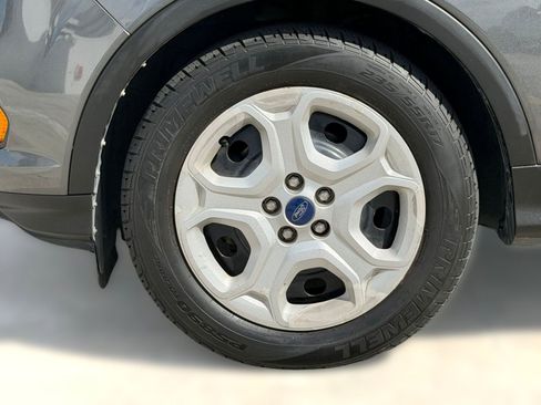 Used 2017 Ford Escape S image 10