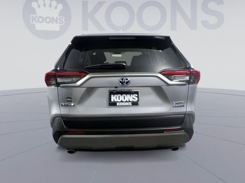 Used 2024 Toyota RAV4 Limited image 5