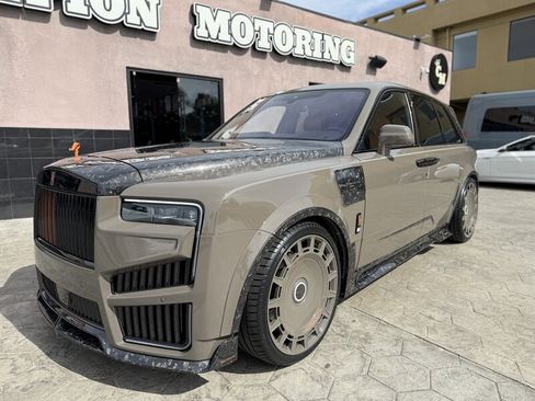 Used 2026 Rolls-Royce Cullinan AWD/4WD image 20