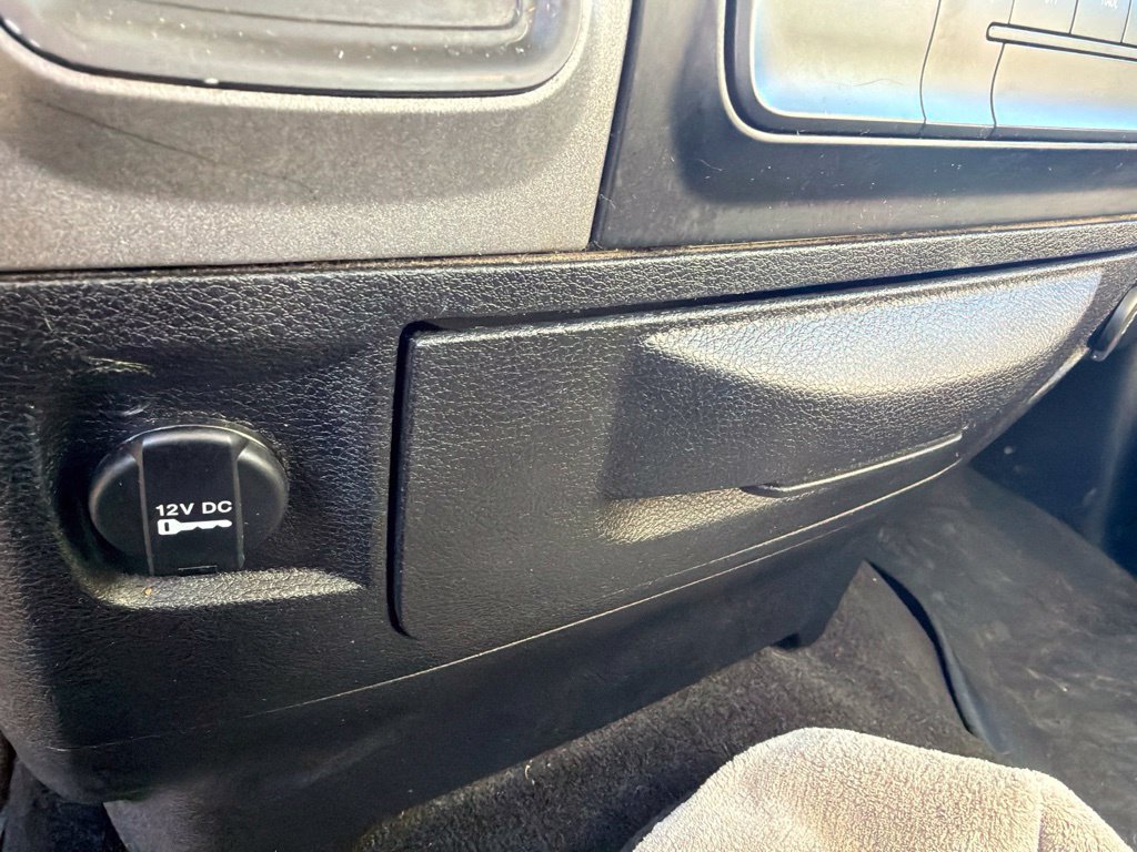 Used 2015 RAM 1500 ST w/ SXT Appearance Group AWD/4WD image 14