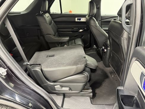 Used 2022 Ford Explorer ST w/ Equipment Group 401A image 35