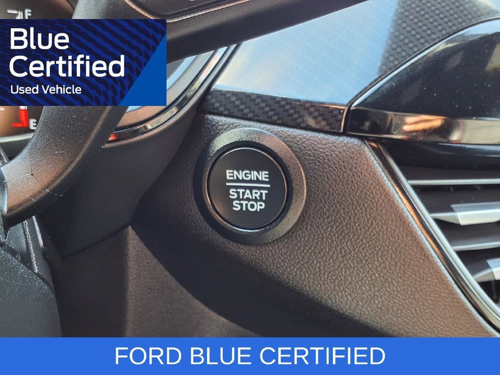 Certified 2025 Ford Escape ST-Line Select AWD/4WD image 11