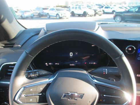 Certified 2025 Chevrolet Tahoe Z71 w/ Z71 Off-Road Package image 30