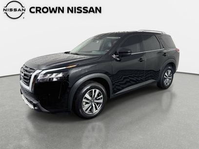 Used 2024 Nissan Pathfinder SL