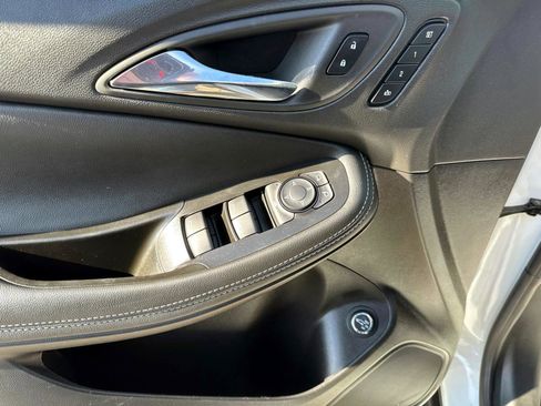 Certified 2023 Buick Encore GX Essence w/ Experience Buick Package image 12