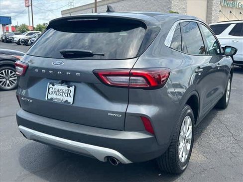 Used 2023 Ford Escape Active AWD/4WD image 3