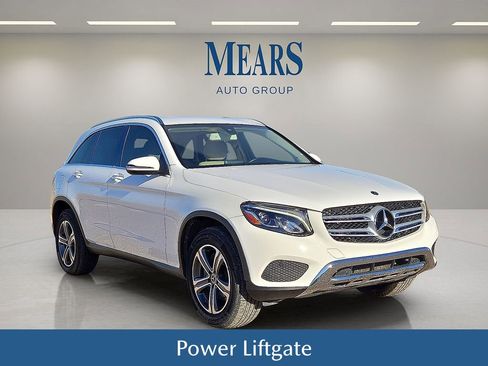 Used 2019 Mercedes-Benz GLC 300 w/ Premium Package image 8