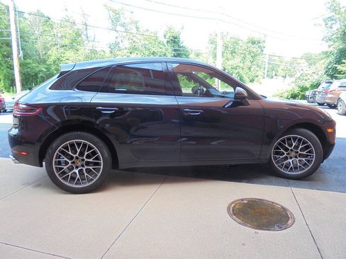 Used 2018 Porsche Macan GTS AWD/4WD image 5